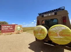 4x4-safari-vehicle-Pure-Afro-Travels-edited