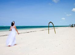 Romantic-Zanzibar-box-2