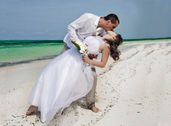 Romantic-Zanzibar-box-3